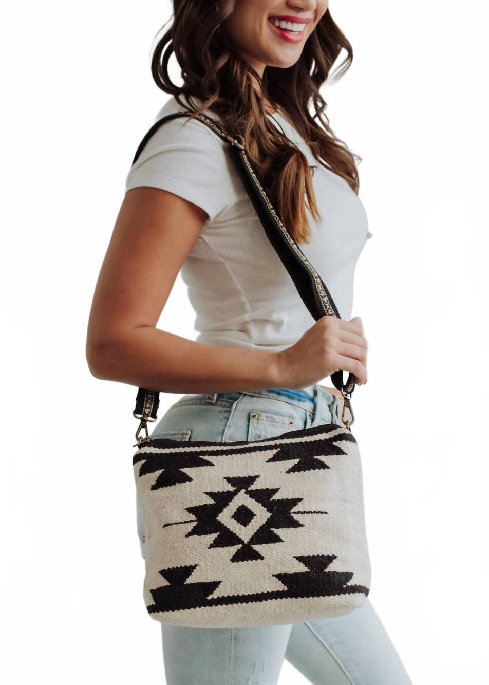 NEW PANACHE APPAREL aztec crossbody bag in cream & black
